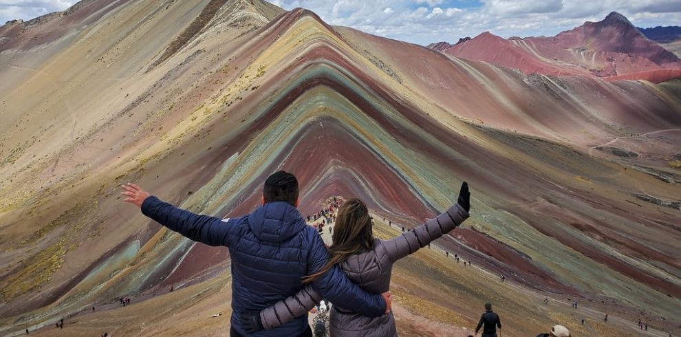 Rainbow Mountain Vinicunca Trek